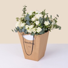 Fleurs et cadeaux Vert coton et son sac cadeau