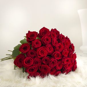 Bouquet de roses A la folie Saint-Valentin