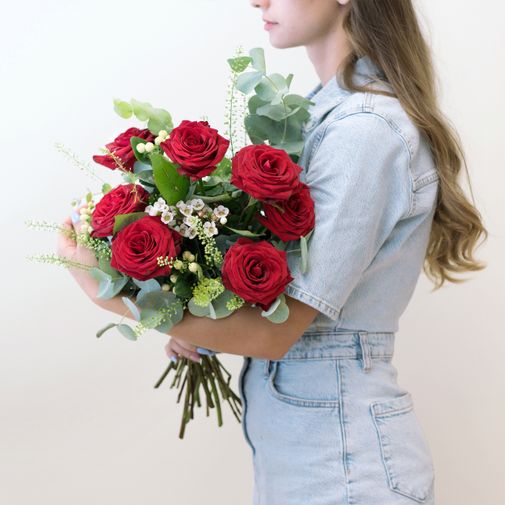 Bouquet de roses Rouge festif 