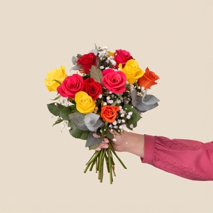 Bouquet de fleurs Bouquet de roses multicolores Bouquet de fleurs Bouquet de roses multicolores