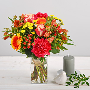 Bouquet de fleurs Tutti frutti et son vase offert Bouquet de fleurs Tutti frutti et son vase offert Anniversaire