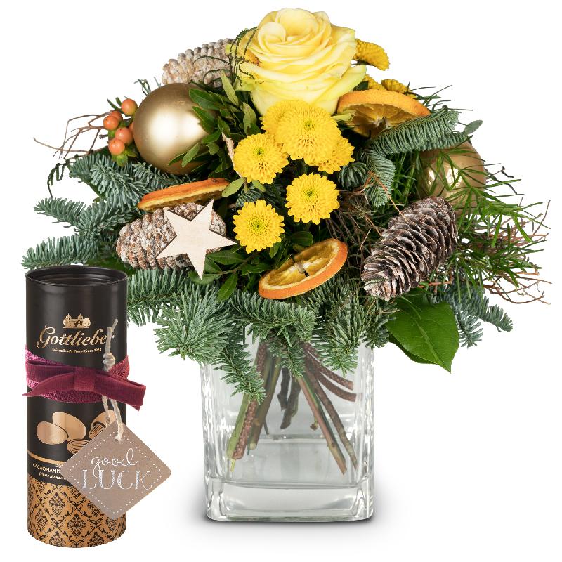 Bouquet de fleurs Golden Winter Joy with Gottlieber cocoa almonds and hanging