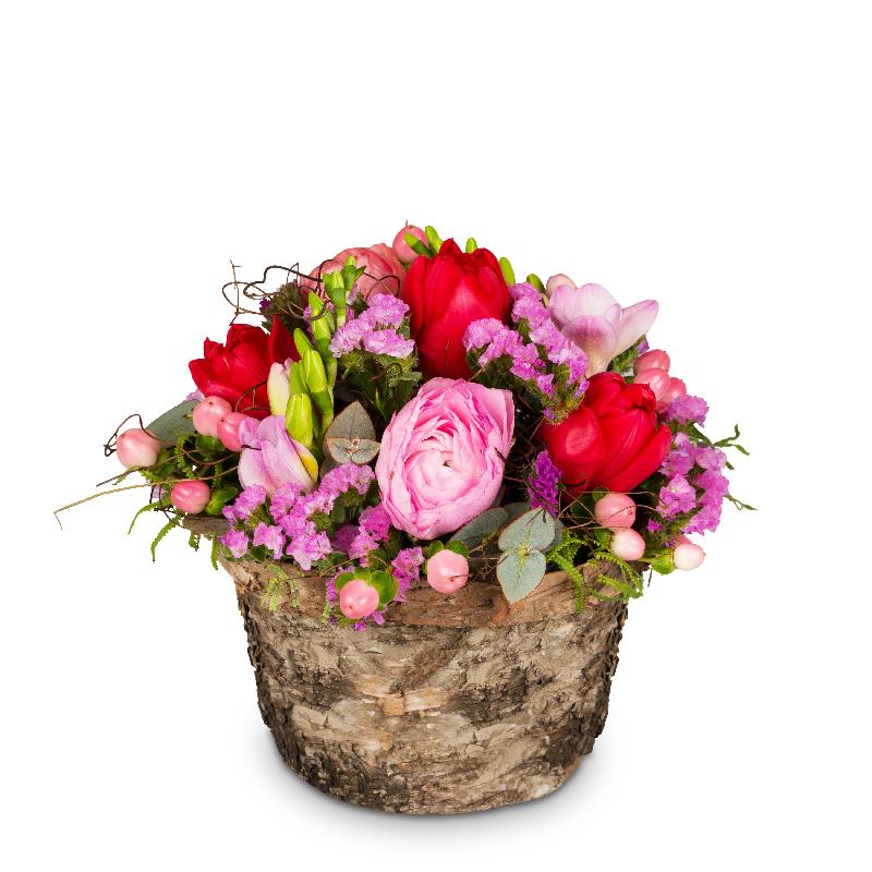 Bouquet de fleurs Delicate spring basket