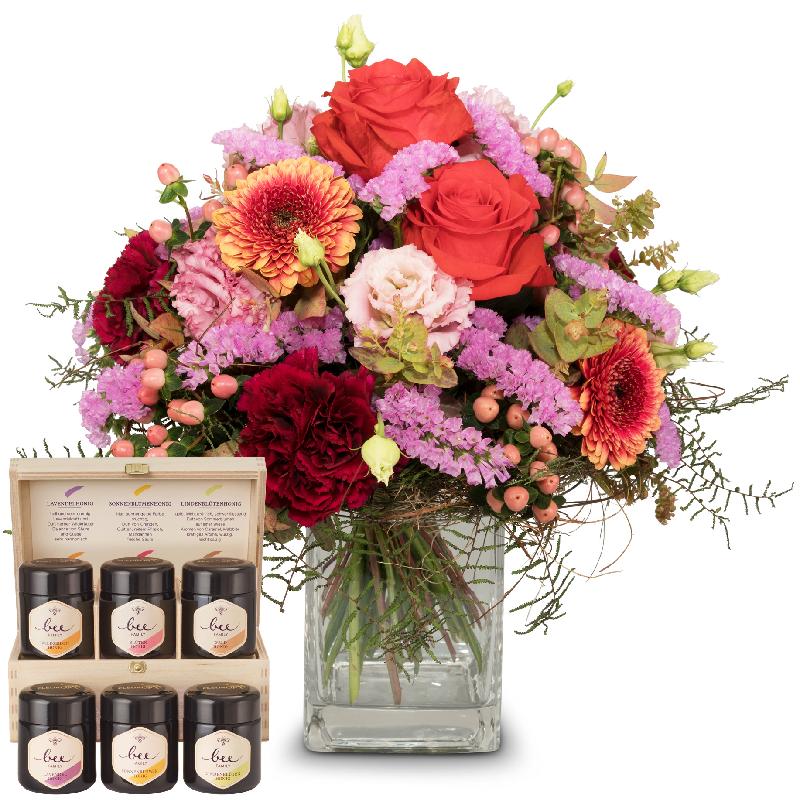 Bouquet de fleurs Colorful Wishes of Tulips with honey gift set