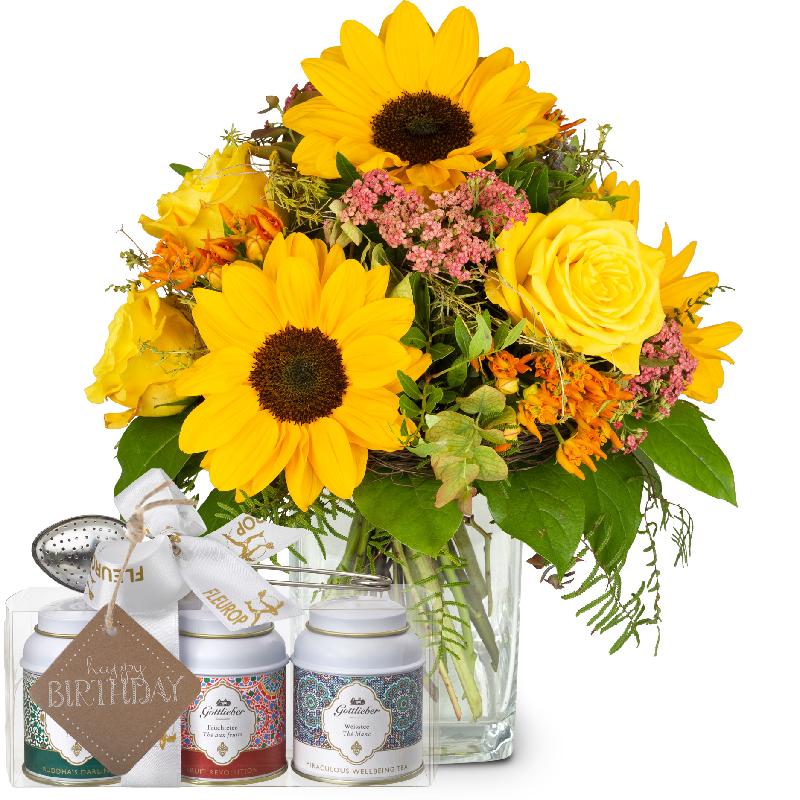 Bouquet de fleurs Summer Festival with Gottlieber tea gift set and hanging gif