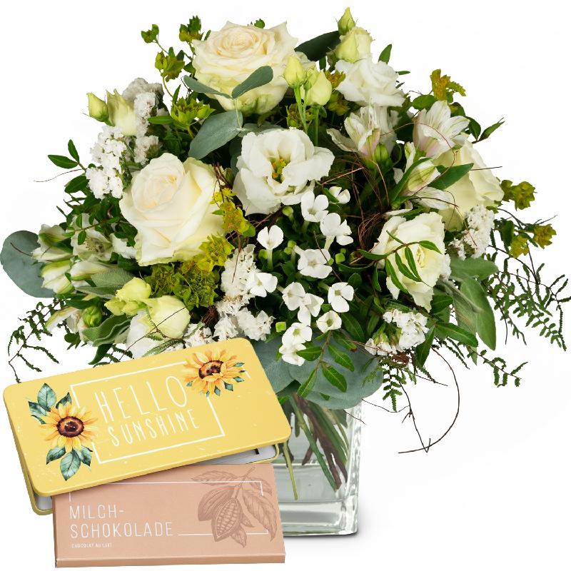 Bouquet de fleurs Natural Magic of Blossoms with bar of chocolate «Hello Sunsh