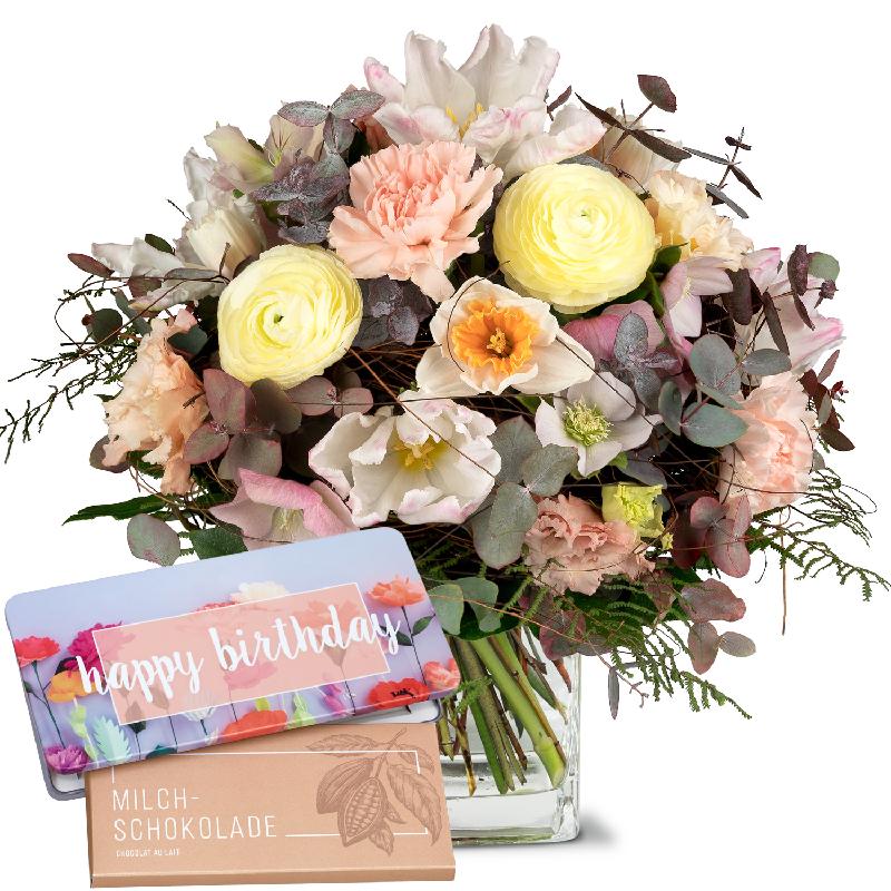 Bouquet de fleurs Lovely Pastel with bar of chocolate «Happy Birthday»