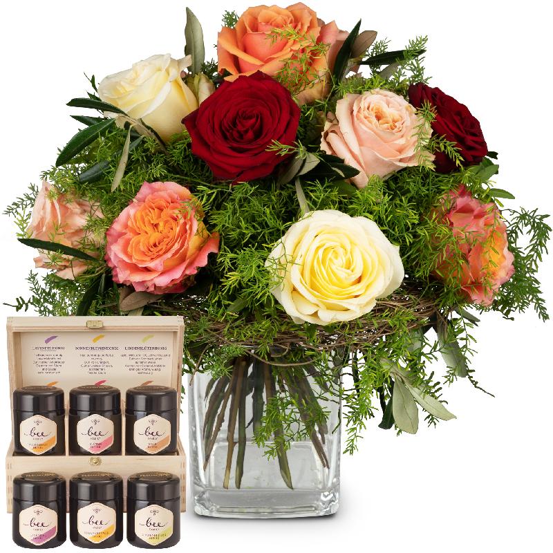 Bouquet de fleurs Fairy Tale of Roses with honey gift set