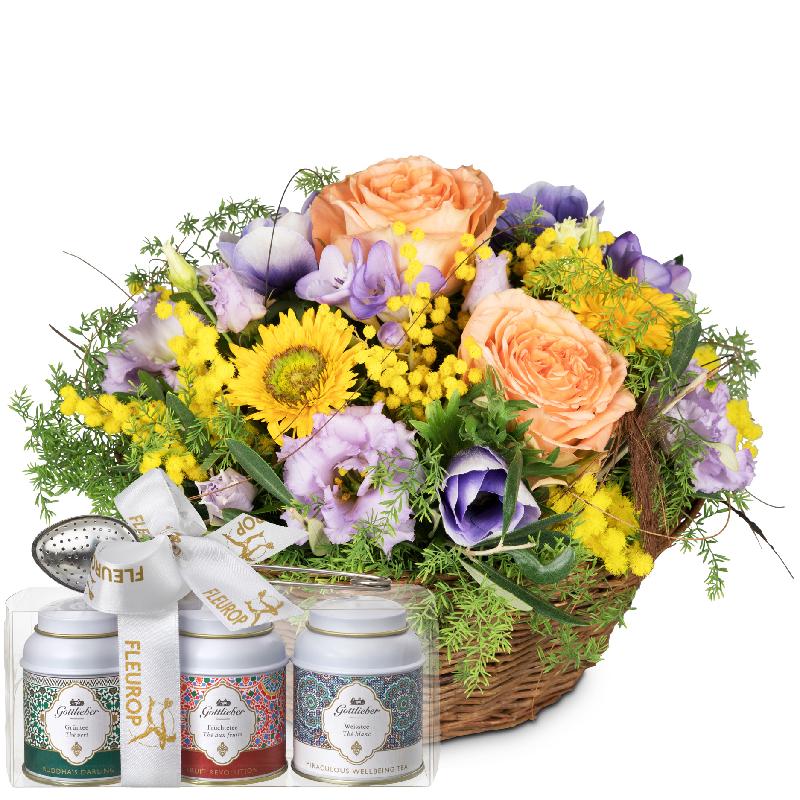 Bouquet de fleurs Gift of Spring with Gottlieber tea gift set