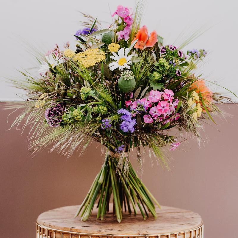 Bouquet de fleurs «Summer Breeze» created by a Master