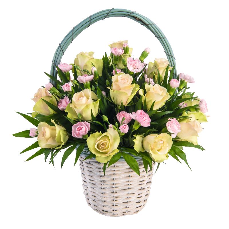 Bouquet de fleurs A celebration basket