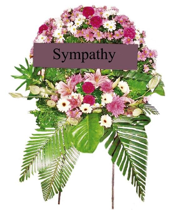 Bouquet de fleurs Funeral Wreath .Stand not included .