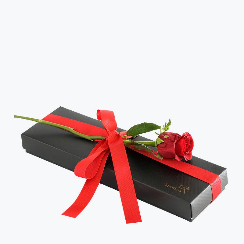 Bouquet de fleurs Red Rose With Luxury Confectionery