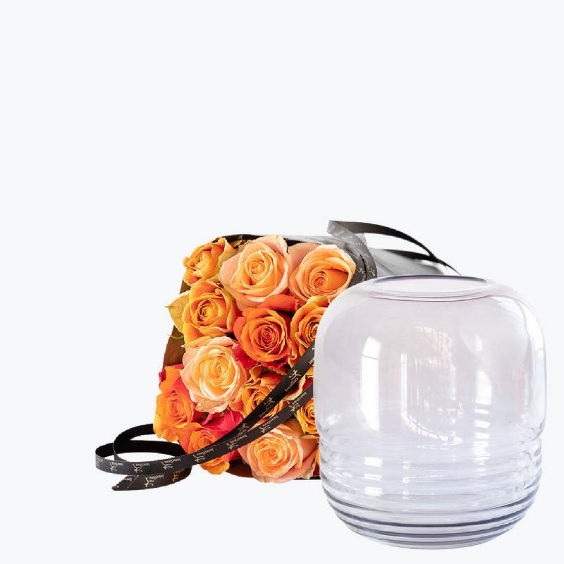 Bouquet de fleurs 15 Golden roses  with a vase
