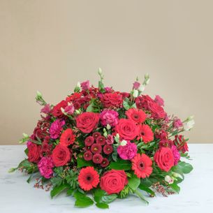 Fleurs deuil Bel hommage rouge Fleurs deuil Bel hommage rouge Deuil POMPES FUNEBRES