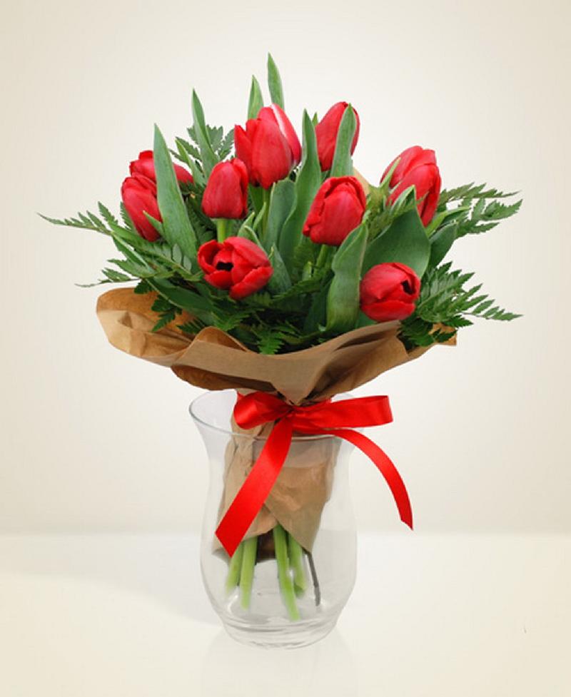 Bouquet de fleurs Red tulips Bouquet de fleurs Red tulips