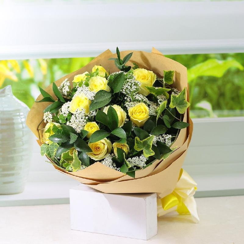 Bouquet de fleurs Yellow and white bouquet Bouquet de fleurs Yellow and white bouquet