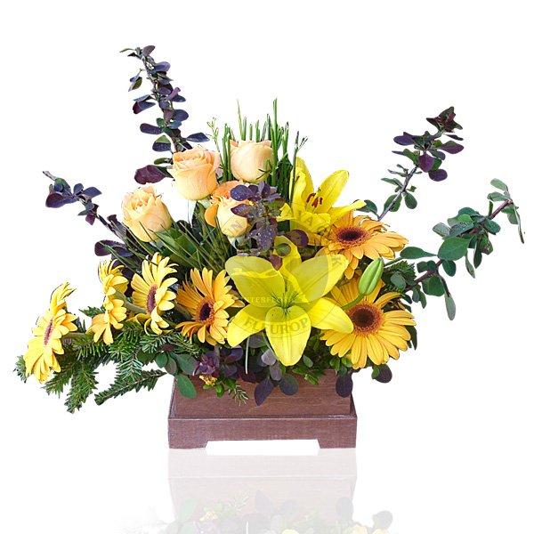 Bouquet de fleurs Arrangement of Cut Flowers Bouquet de fleurs Arrangement of Cut Flowers