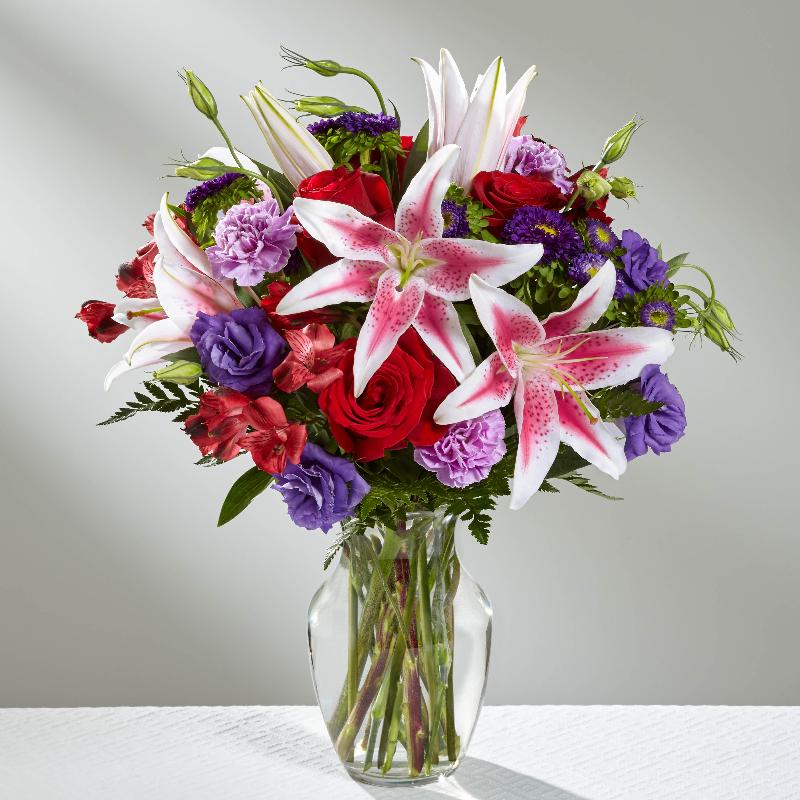 Bouquet de fleurs The Stunning Beauty Bouquet by FTD - VASE INCLUDED Bouquet de fleurs The Stunning Beauty Bouquet by FTD - VASE INCLUDED