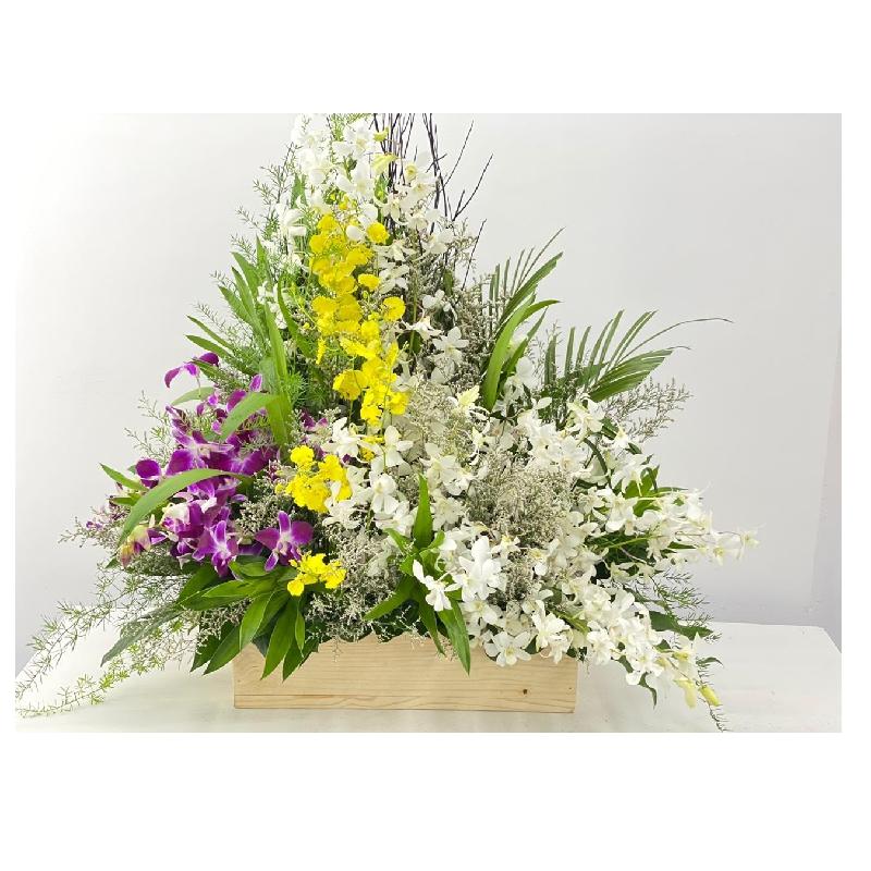 Bouquet de fleurs 3 Color Orchids extra large arrangement