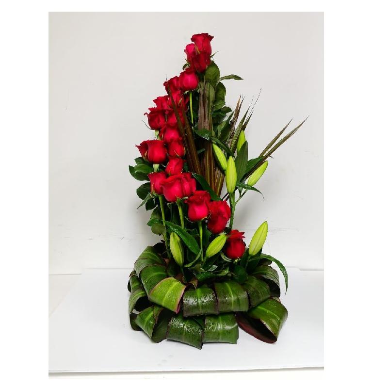 Bouquet de fleurs 25 Premium Roses With Complement In A Spiral
