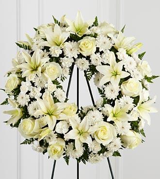 Bouquet de fleurs The FTD Treasured Tribute Wreath