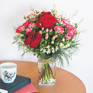 Bouquet de fleurs Déclaration et son vase offert Bouquet de fleurs Déclaration et son vase offert Amour